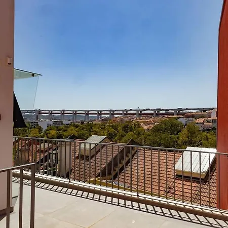 Superb Central Lisbon Apartment-2